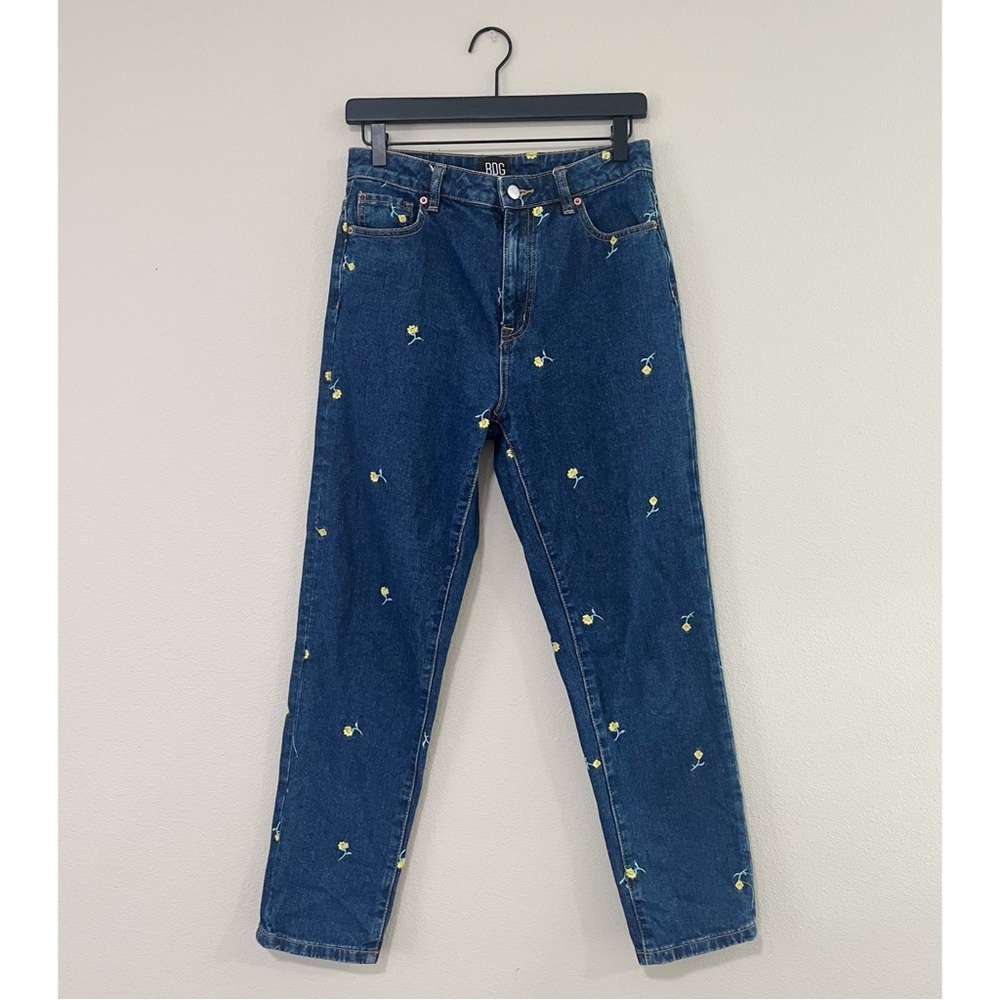 BDG Urban Outfitters Size 27 Mom High-Rise Slim Jeans Yellow Flower Embroidery